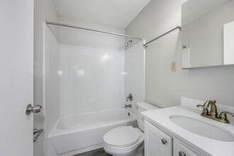 Building Photo - 3505 Telford St