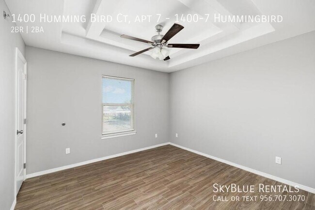 Foto del edificio - 1400 Humming Bird Ct
