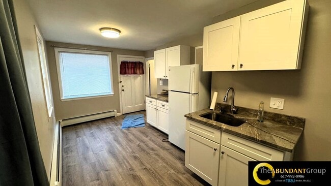 Photo - 222 Hamilton St Apartment