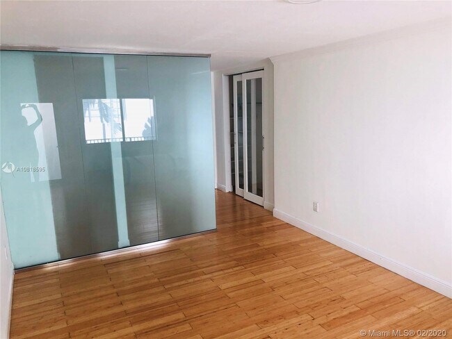 Foto del edificio - 1035 Meridian Ave