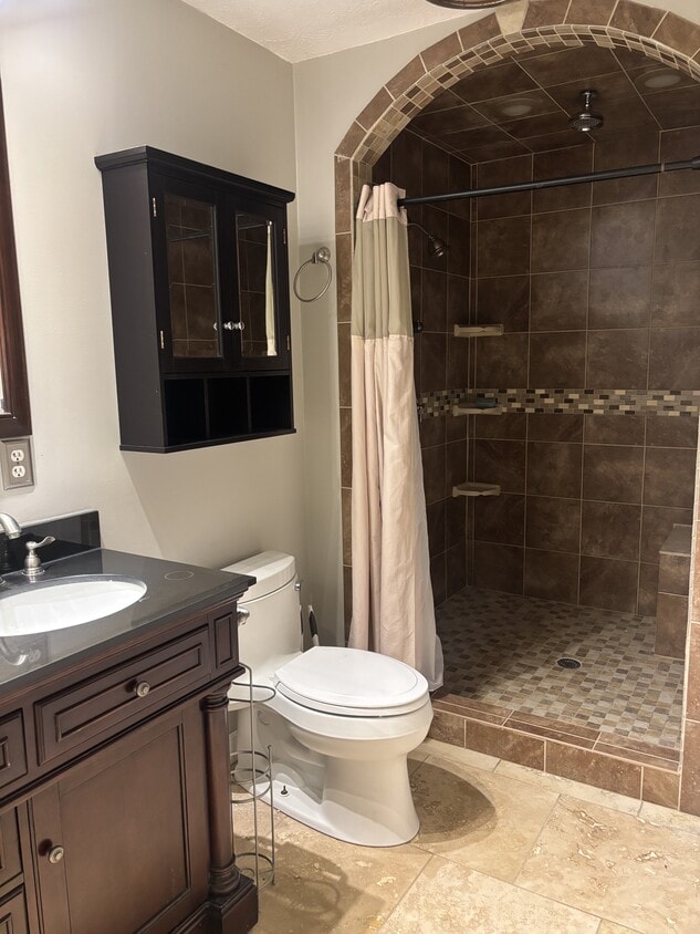 Building Photo - 3032 Asheville Hwy