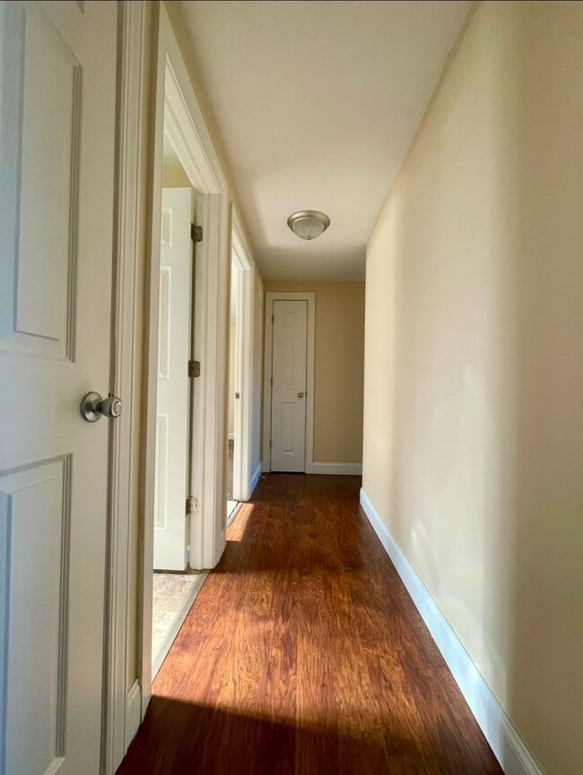 Interior Photo - Luxury lakeside living in Hamburg