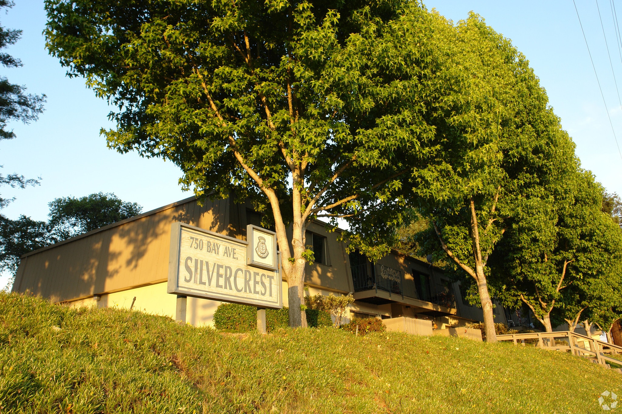Bay Avenue Senior Apts