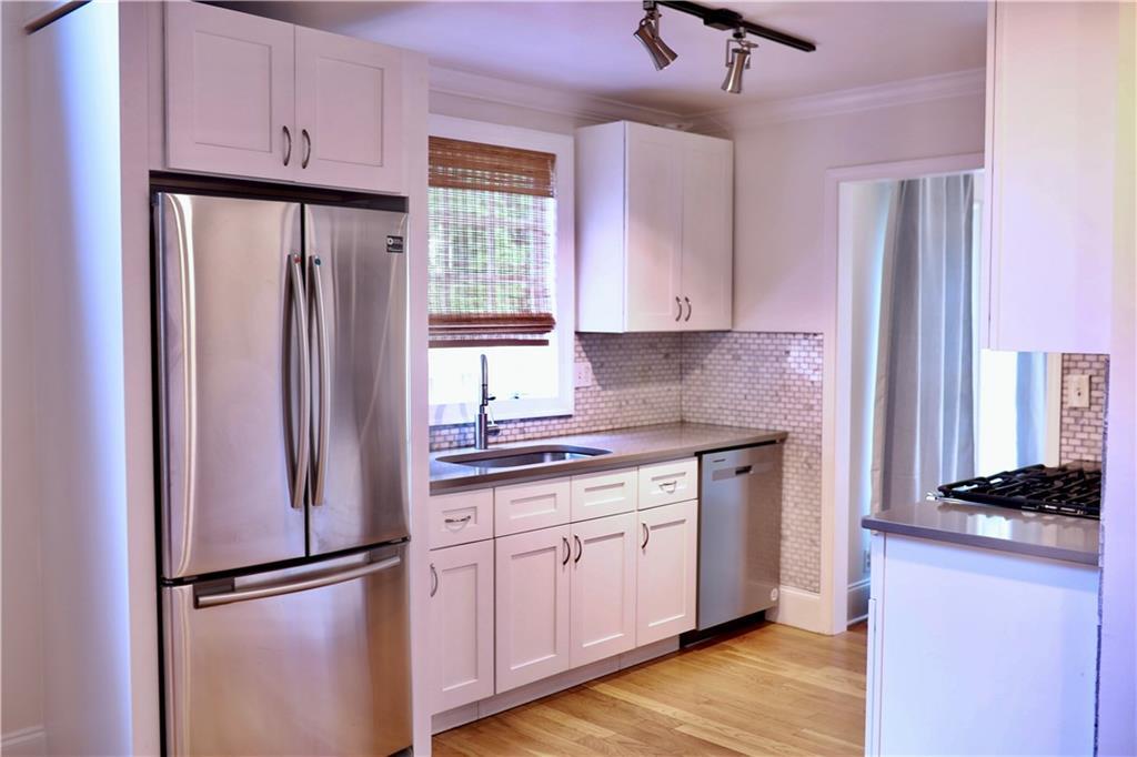 Foto principal - 297 Prospect Pl NE