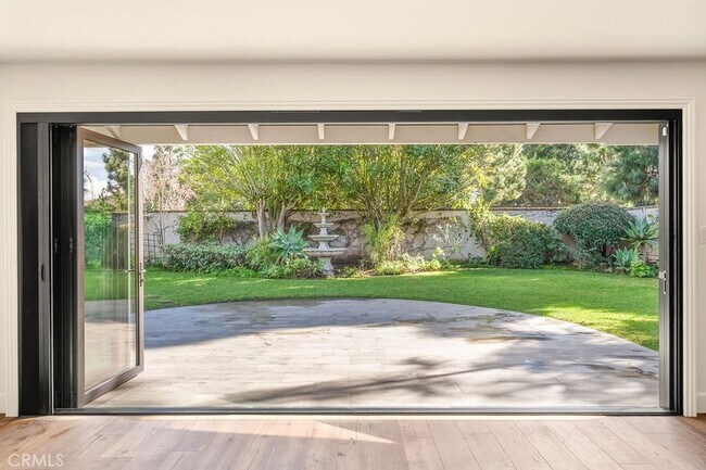 Foto del edificio - 2646 Basswood St