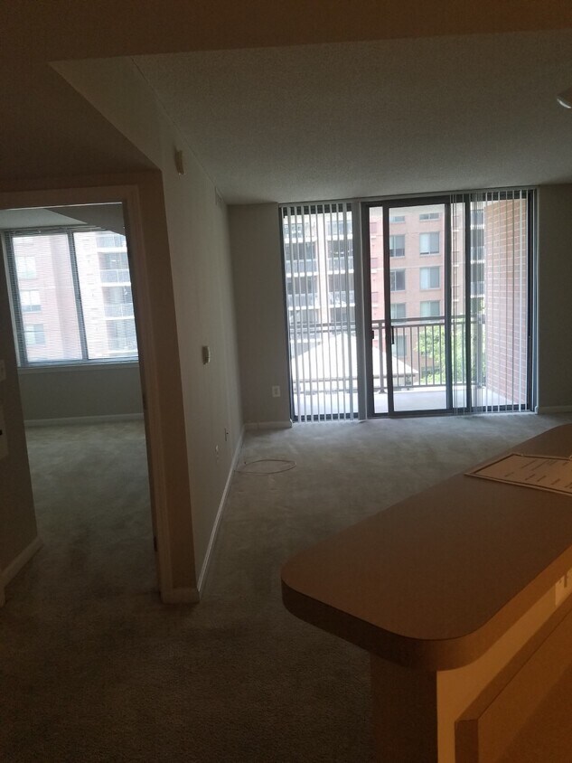 11710 Old Rd Unit 607, North Bethesda, MD 20852 Condo for