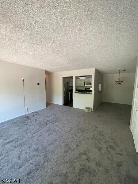 Foto del edificio - 254 Robertson Way