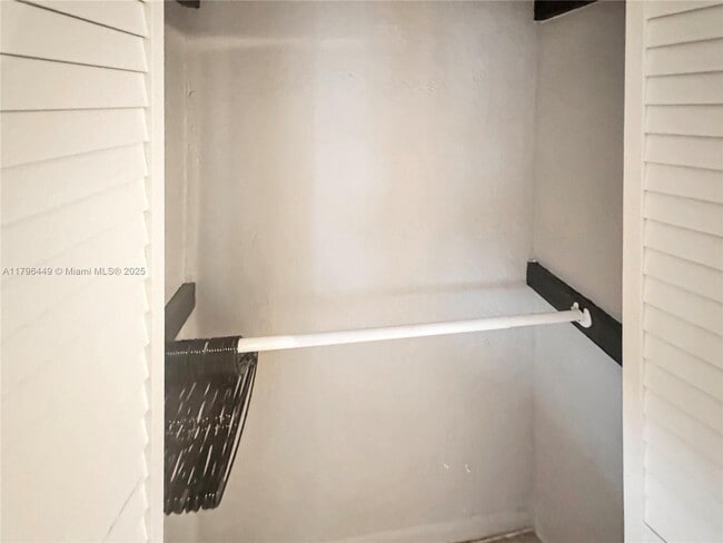 Foto del edificio - 4440 NW 168th Terrace