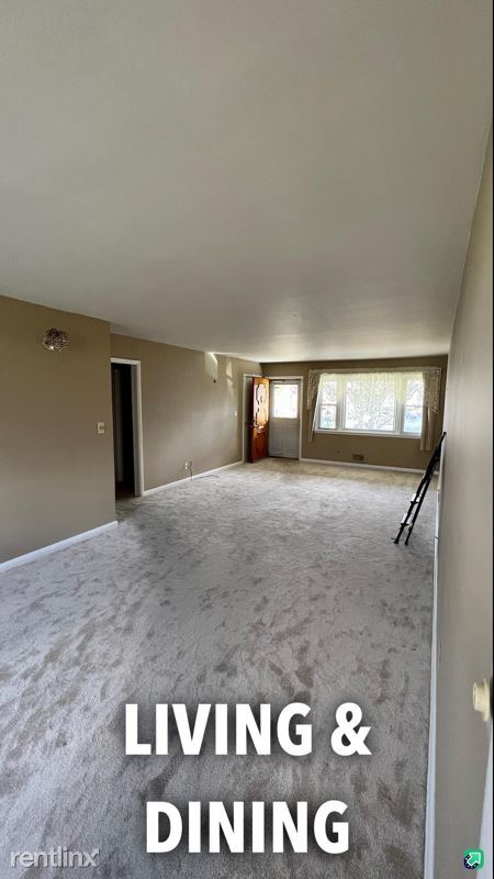 Building Photo - 3 br, 1.5 bath House - 60 E Side Ave