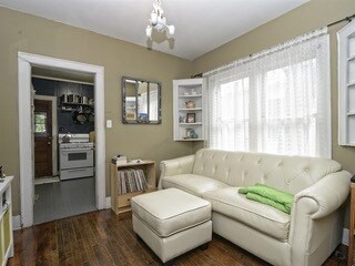 Foto del edificio - 4516 Avenue G
