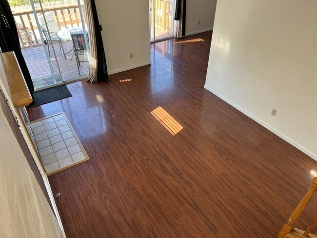 Foto del edificio - Lovely 3 Bedroom, 2.5 Bath Home