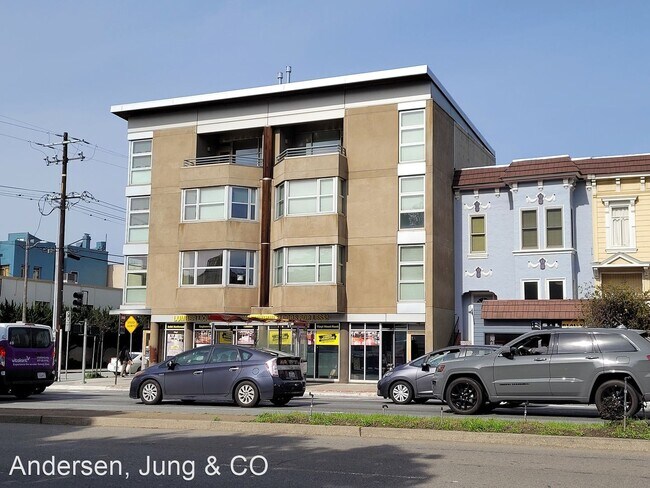 Foto del edificio - 3 br, 3 bath House - 690 Spruce St #201,