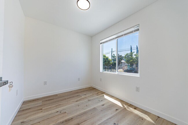 Foto del edificio - Stylish 2BR + 1 Bath | 1 Month Free Special!