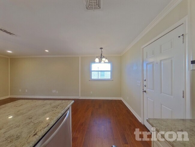 Building Photo - 1030 Bryant St