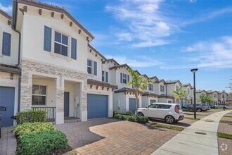 Building Photo - 12910 NW 23rd Pl