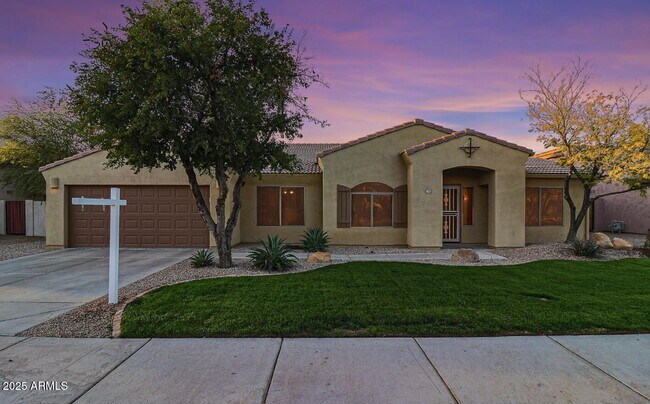 Foto del edificio - 17592 W Copper Ridge Dr