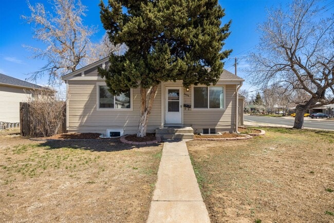 Building Photo - Updated and Well-Cared-For 4 Bedroom Home ...