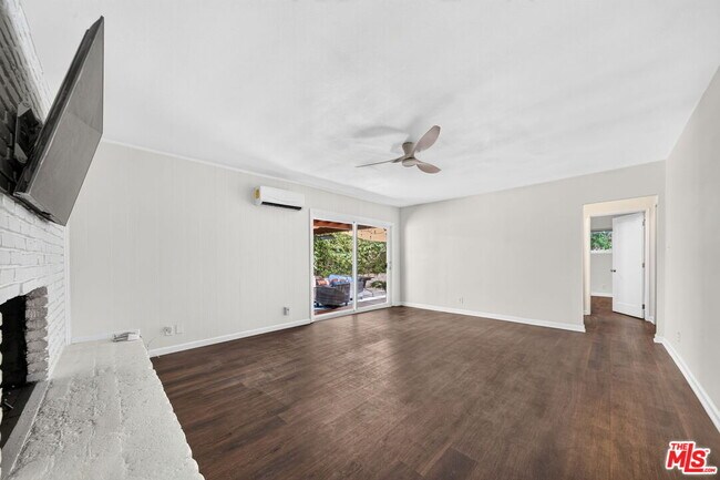 Foto del edificio - 5011 Stacy St