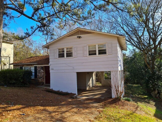 Foto del edificio - 1618 Midway St