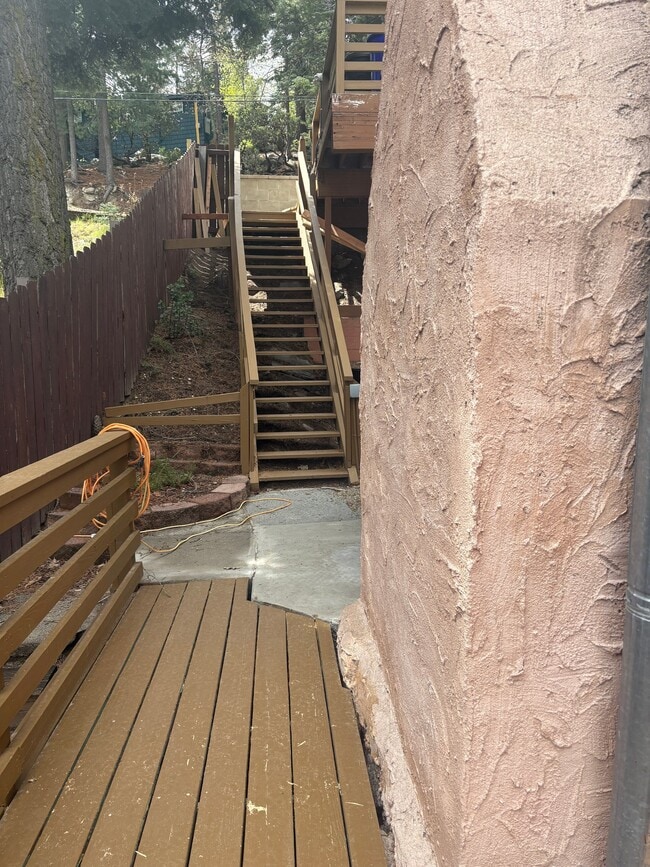 Foto del edificio - 26302 Lake Forest Dr