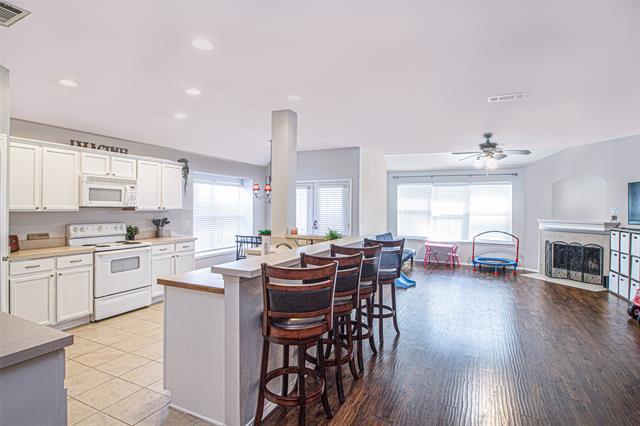 Foto del edificio - 3007 Sawgrass Dr