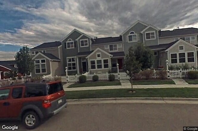 Amazing 2 Bed Townhome Near Centerra - Amazing 2 Bed Townhome Near Centerra