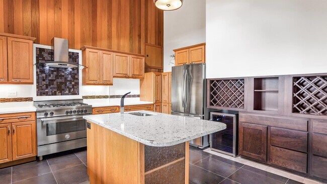 Building Photo - 5203 N Mulvaney Ct