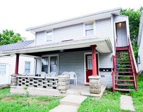 Building Photo - 912 Roberts St