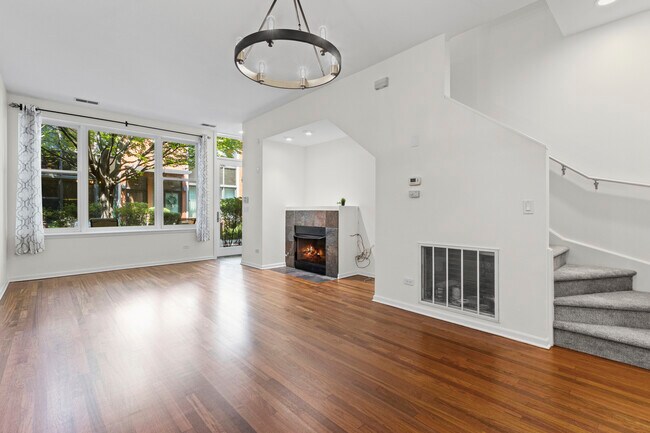 Foto del edificio - 954 N Crosby St