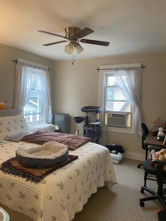 Foto del edificio - 788 Broad Ave