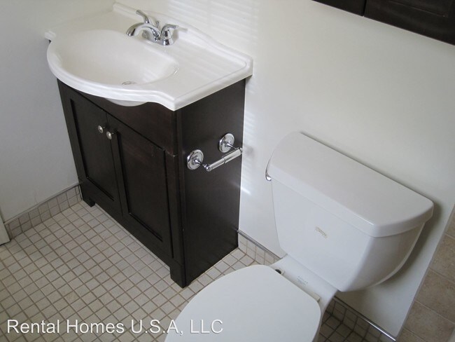 Building Photo - 1 br, 1 bath House - 598 Pinewood Drive #104