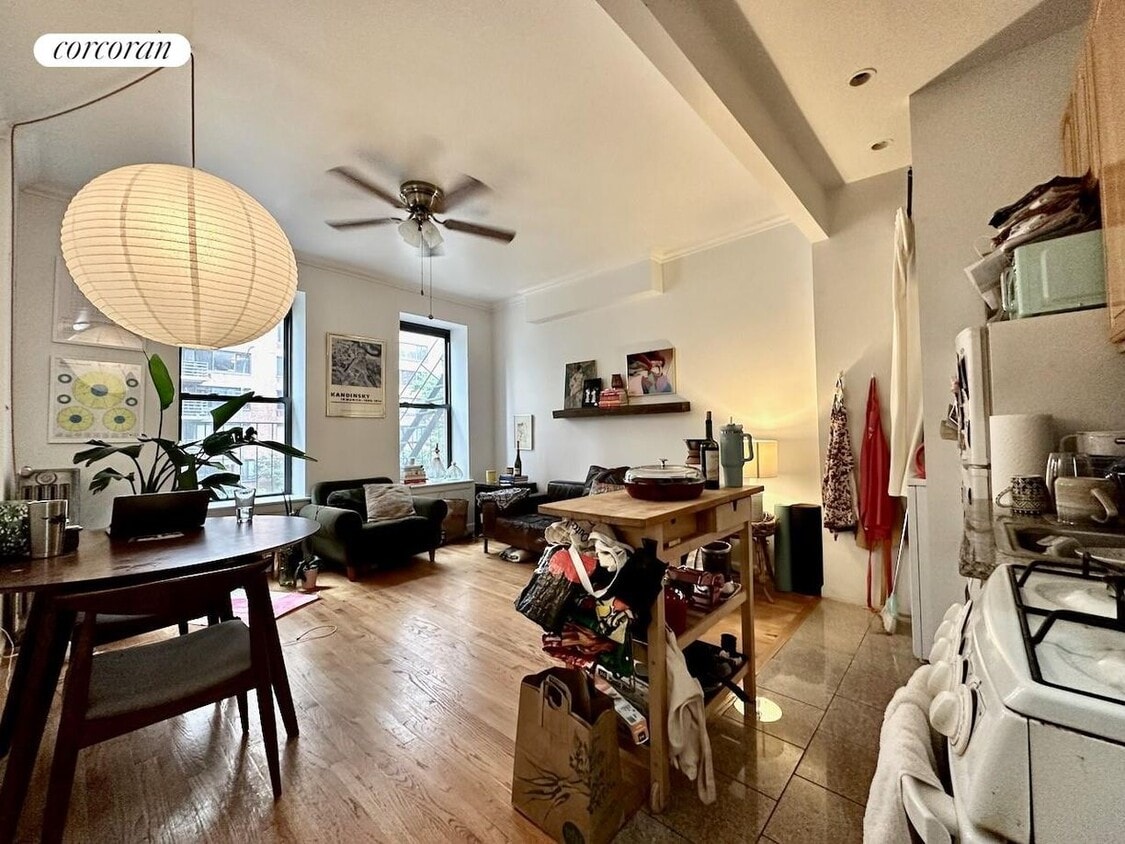 Foto principal - 13 W 100th St