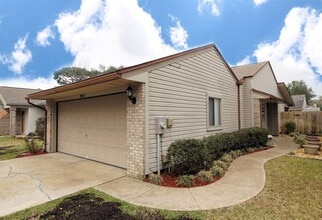 Building Photo - 3904 Summerwood Ct