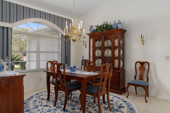 Foto del edificio - 2786 N Canterbury Lake Dr