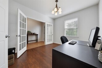 Building Photo - 3626 Knights Hollow Ct