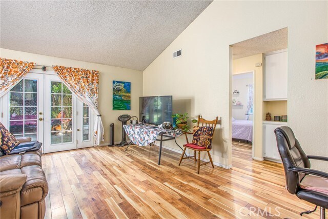 Foto del edificio - 13503 Mulberry Cir