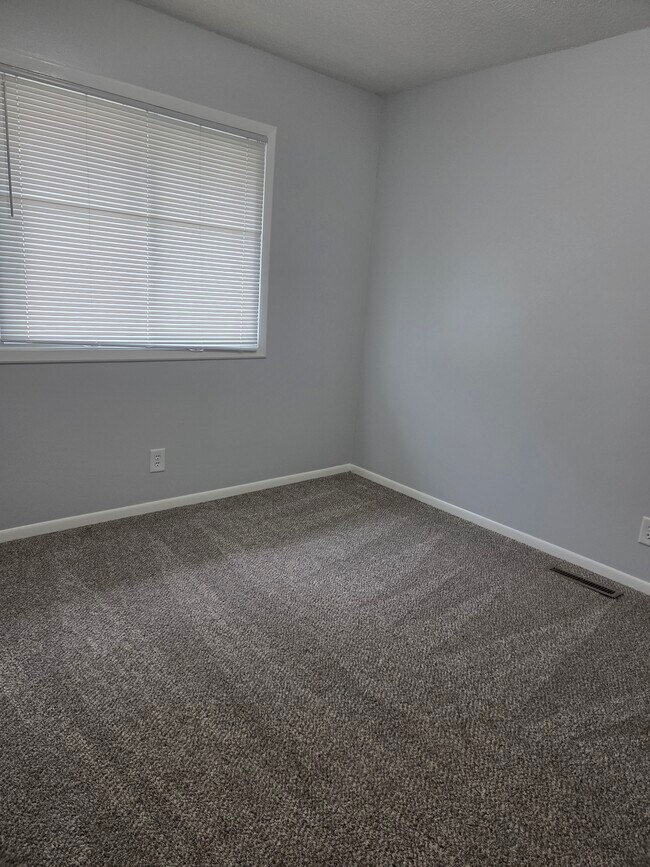 Dormitorio 2 - 841 S 32nd St