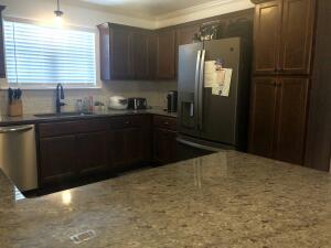 Building Photo - 708 Goodale Dr