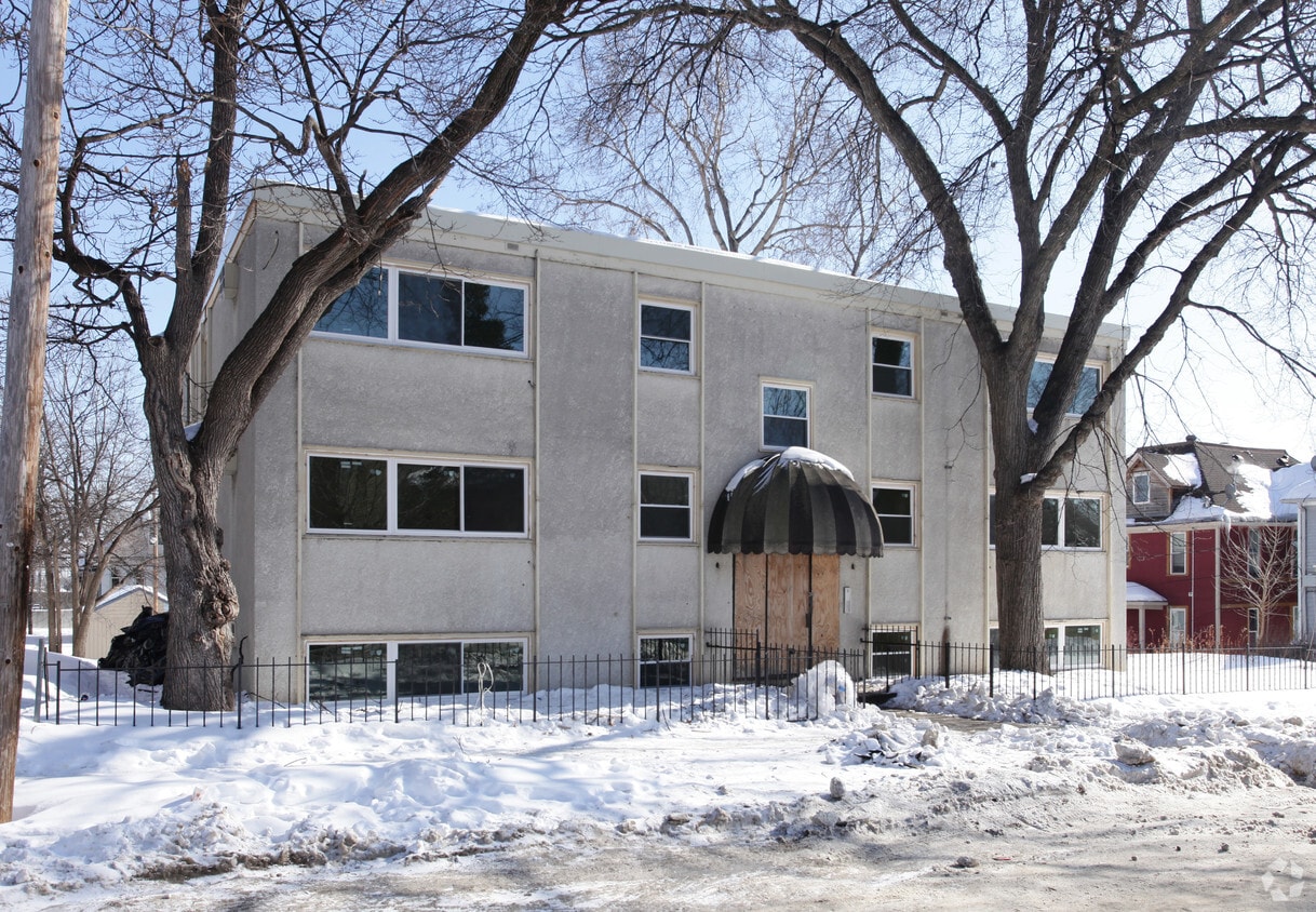 Building Photo - 2510 4th St N