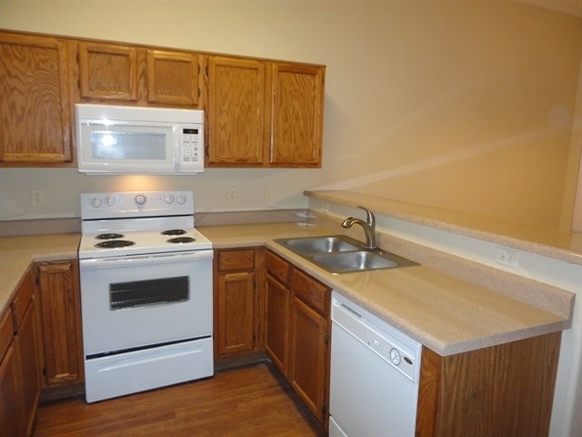 Building Photo - 1212 W Glenmere Dr