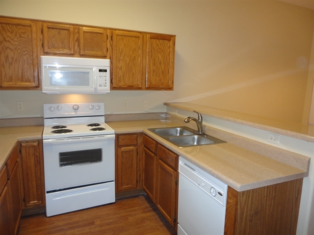 Foto del edificio - 1212 W Glenmere Dr