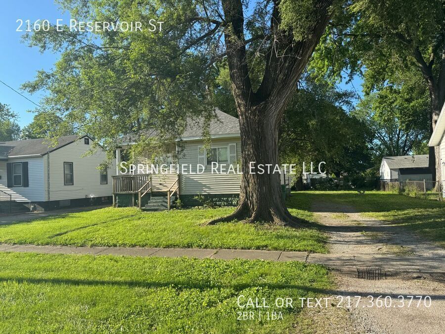 Foto principal - 2160 E Reservoir St