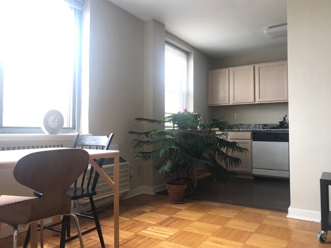 Photo - 2601 Pennsylvania Ave Apartment