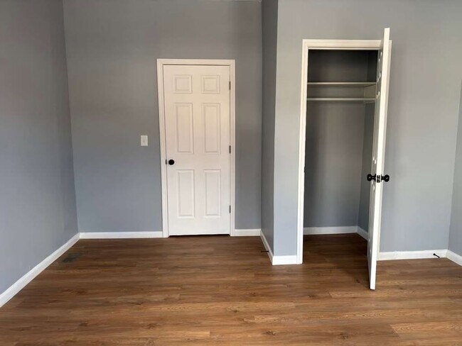 Foto del edificio - 112 S 15th St