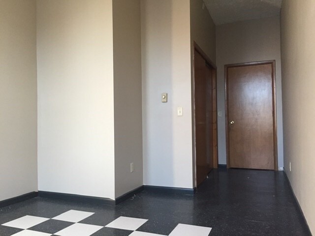 Foto del edificio - 57 Main St S