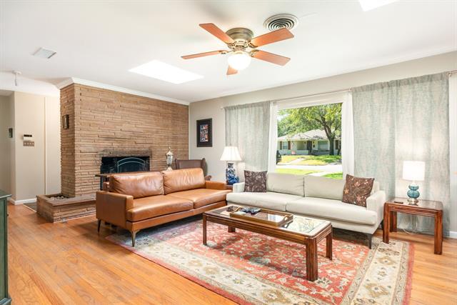 Foto del edificio - 6803 Blessing Dr