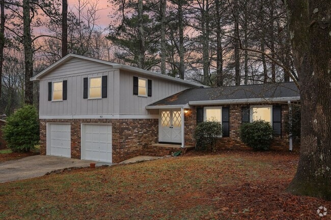 Building Photo - 4021 Ebenezer Dr