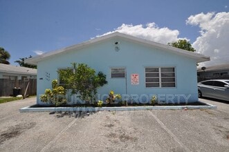 Building Photo - 139 W 28th St