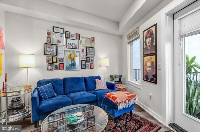 Building Photo - 2401 Frankford Ave