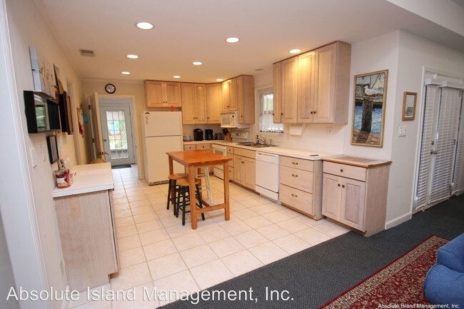 Building Photo - 3 br, 3 bath House - 1 Cassina Lane